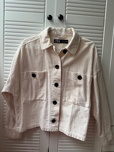 ZARA KADİFE DOKULU HIRKA/CEKET