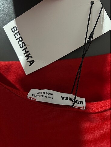 m Beden kırmızı Renk Bershka elbise