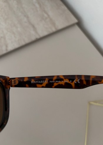 Ray Ban Şeffaf Kahverengi Minimalist Kadın Güneş Gözlüğü