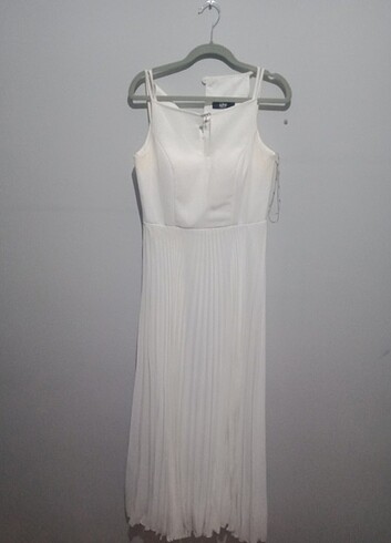 Taç Nikâh elbise m/l bedene uyumludur