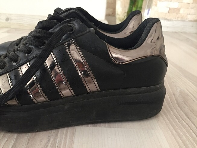 Adidas Spor ayakkabı