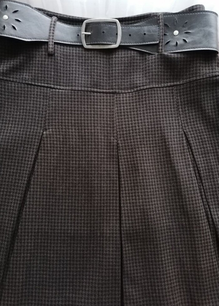 Kısa pileli mevsimlik etek - Görsel 2