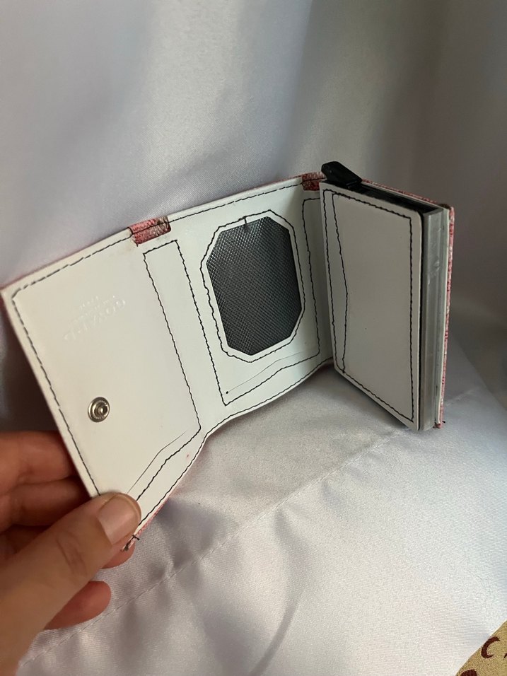 Gri Baskılı Pembe Fermuarlı Kartlık - Görsel 3