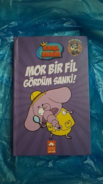Kral şakir mor bir fil gördüm sanki