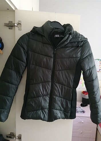 Zara şişme mont