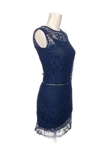 Vintage Love PreLoved Kısa Elbise %70 İndirimli.