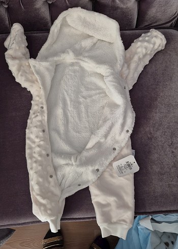 Beyaz Kürklü Kapüşonlu Bebek Tulumu - Görsel 2