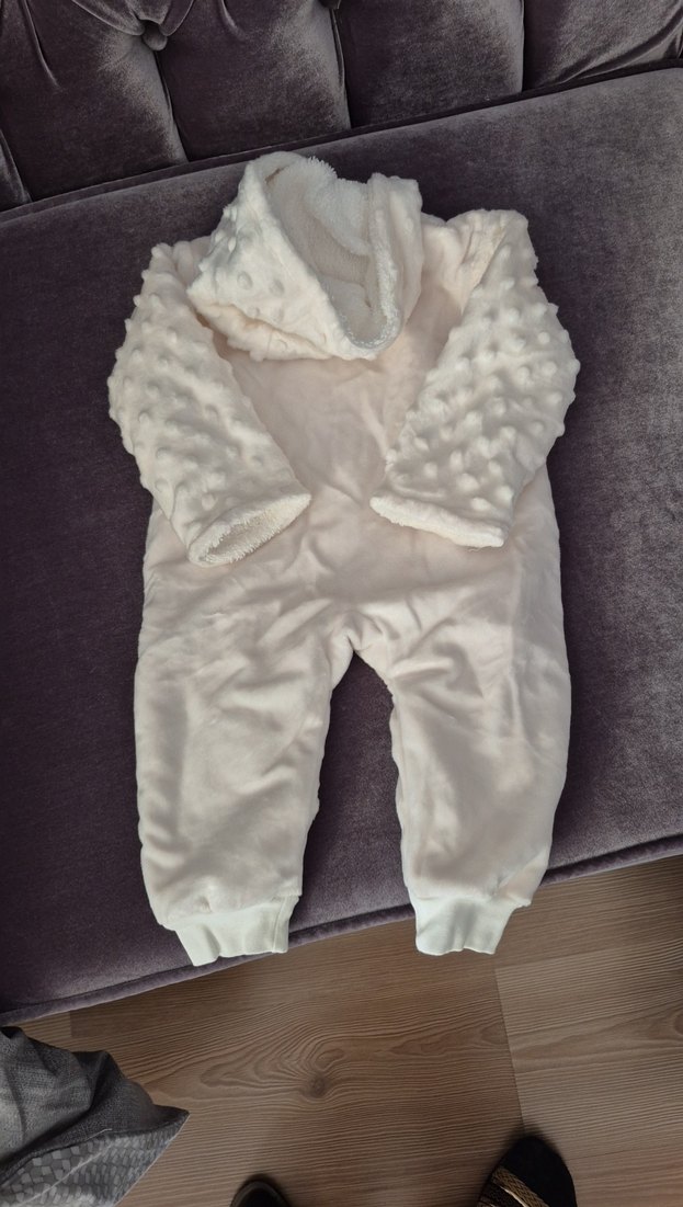 Beyaz Kürklü Kapüşonlu Bebek Tulumu - Görsel 4