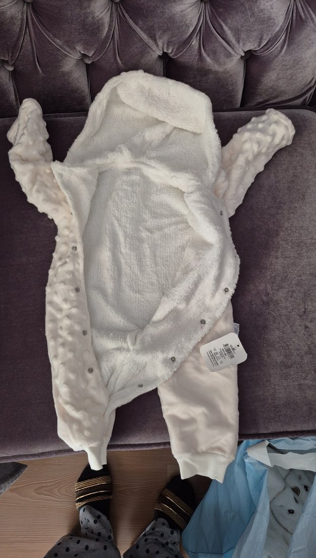 Beyaz Kürklü Kapüşonlu Bebek Tulumu - Görsel 2