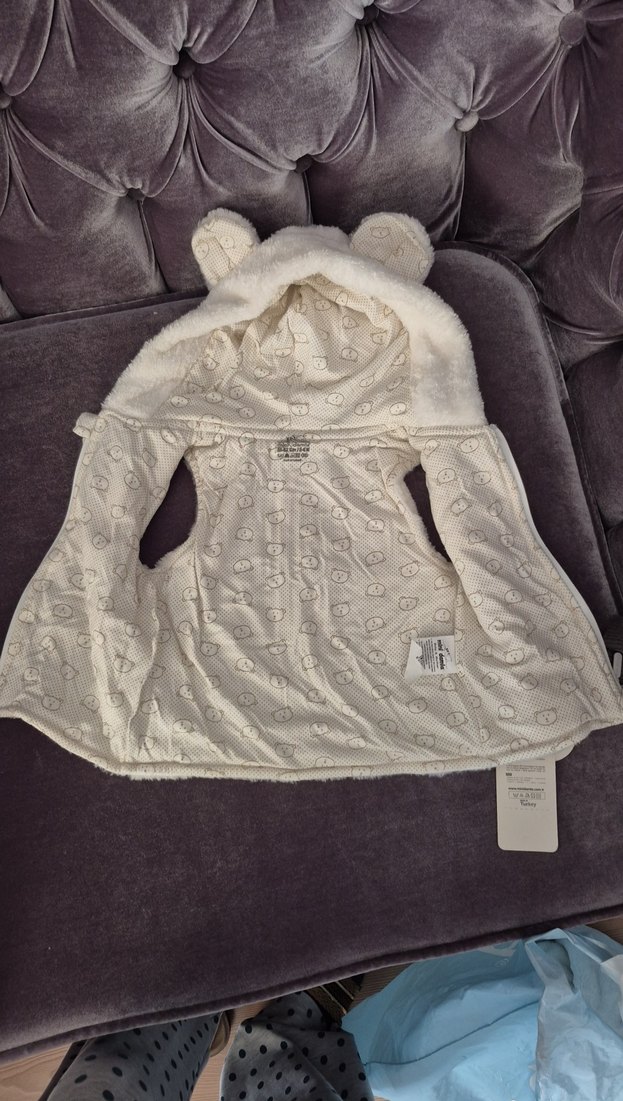 Kız veya Erkek Bebek Kapüşonlu Kürklü Yelek - Görsel 2