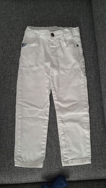 Beyaz Pantalon