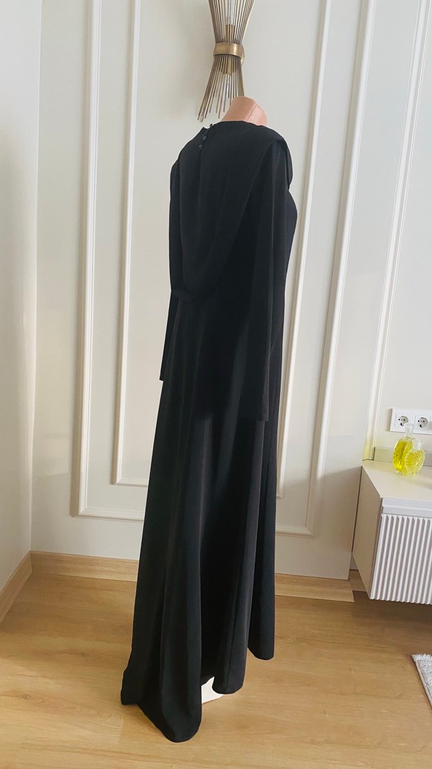 Siyah Uzun Kollu Uzun Elbise - Görsel 3