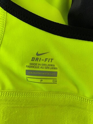s Beden Nike Kısa Tulum %70 İndirimli.