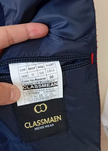 Diğer Mavi Düğmeli Erkek Takım Elbise