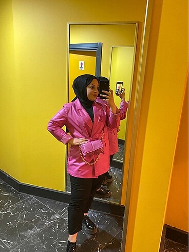 Pembe deri ceket
