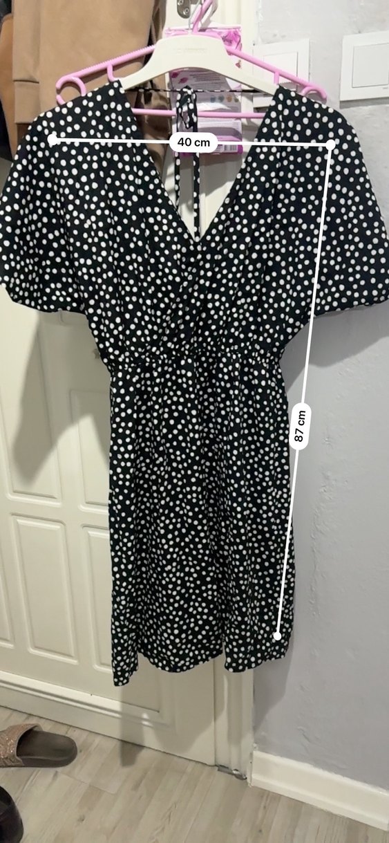 Siyah Puantiyeli V Yaka Midi Elbise - Görsel 2