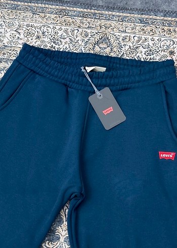 LEVİS EŞOFMAN ALTI SON 1 ADET - Görsel 2