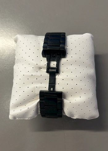  Beden Siyah Erkek Emporio Armani Saat