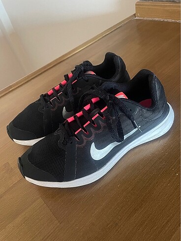 Nike ayakkabı