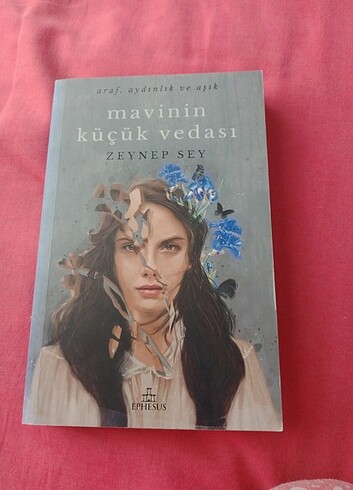  Mavinin küçük vedası Zeynep Sey 
