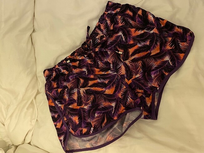 LC Waikiki LCW deniz şortu
