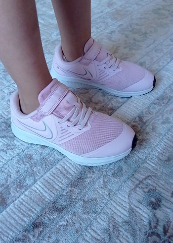 Nike Nike Kız Çocuk Elastik Bantlı Pembe Spor Ayakkabı