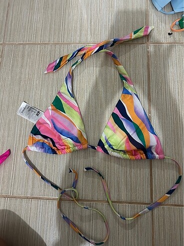 h&m bikini üstü