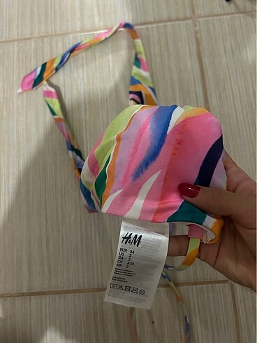 34 Beden çeşitli Renk h&m bikini üstü