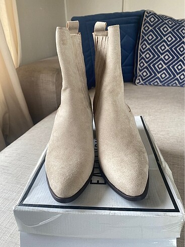 Eataly Shoes Bej süet kovboy bot