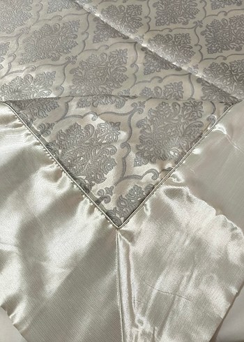 Gri desenli Yatak Örtüsü - Görsel 4