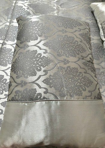 Gri desenli Yatak Örtüsü - Görsel 6