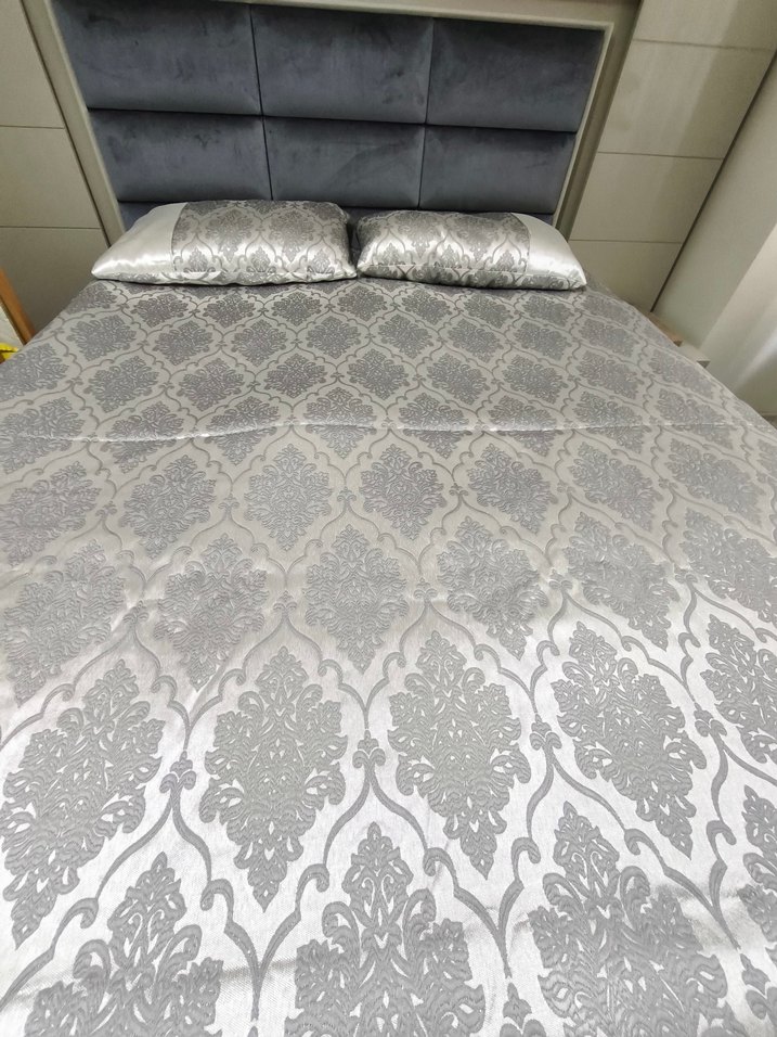 Gri desenli Yatak Örtüsü - Görsel 3