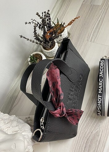 Marc Jacobs The tote bag model çanta