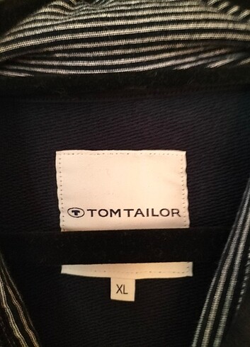 Tom Taılor Tom Tailor marka sweatshirt.