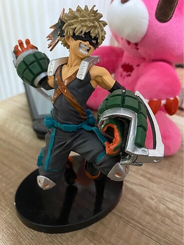 Bakugou Figür