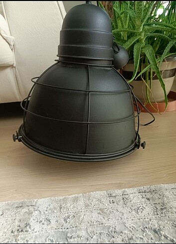 Beden siyah Renk ARMATÜR AVİZE 2 ADET var SPOR