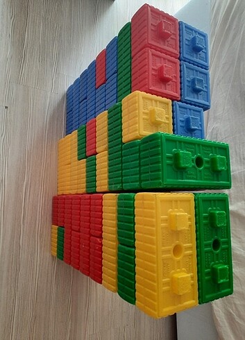 Diğer Buyuk Lego
