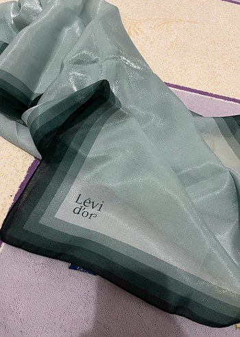 Beden Levidor tafta eşarp