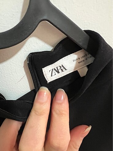 Zara Zara sıfır kol elbise