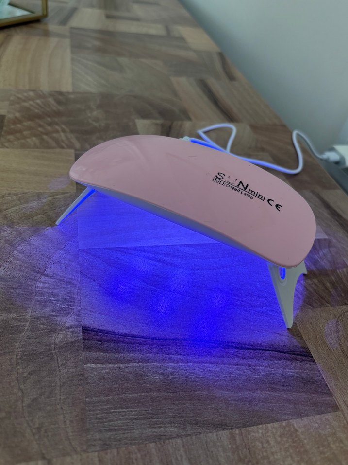 Pembe UV Tırnak Jeli ve Mini Uv Led Lamba - Görsel 2