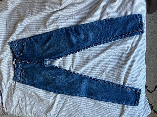 Pull and Bear Pull and Bear Skinny Jean