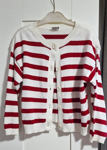 LC Waikiki hırka. 5/6 yaş. Yeni.