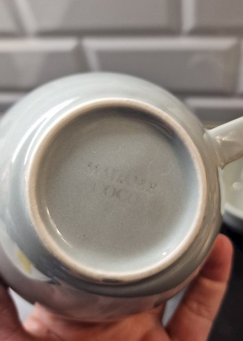 Beden beyaz Renk Madame Coco, 400 ml. Adet fiyatır.