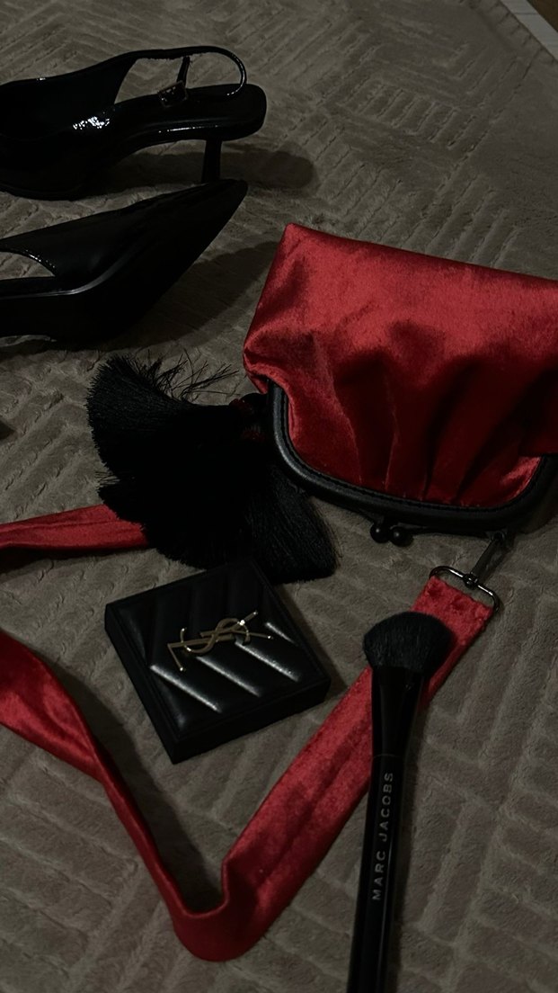 El yapımı özel tasarım kırmızı çanta. - Görsel 3