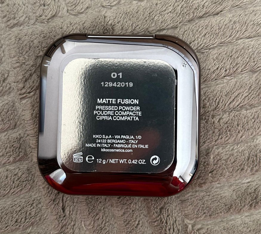 KIKO Milano Matte Fusion Pressed Powder, #01 (12 gr.) Orijinal. - Görsel 2