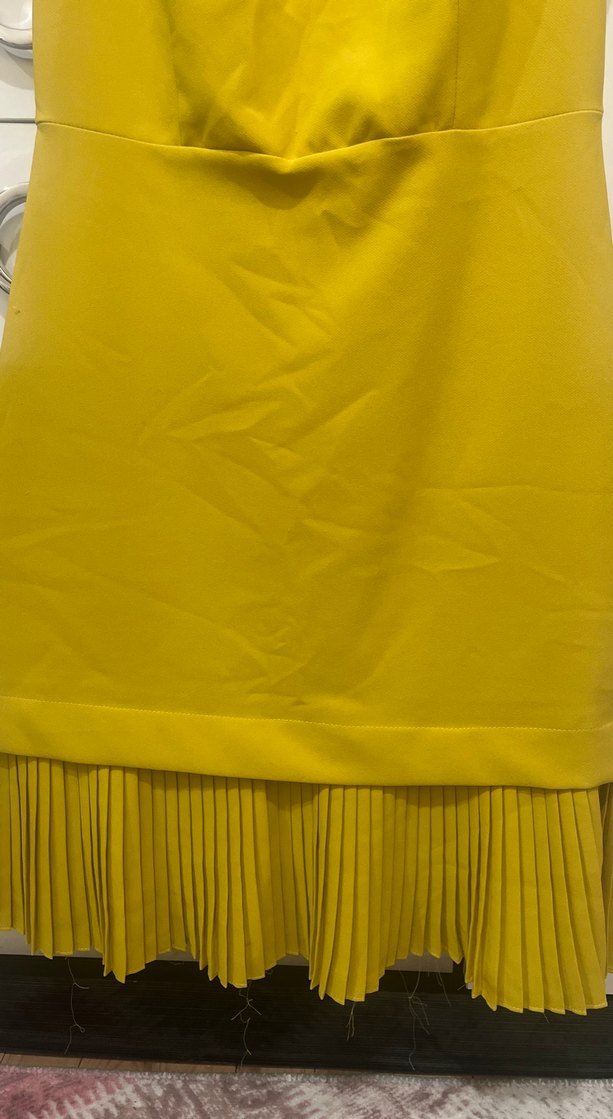 Sarı Pilili Midi Kadın Abiye Elbise - Görsel 2