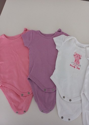 Kız Bebek Düğmeli Kolsuz Çıtçıtlı Body 5 tane - Görsel 3