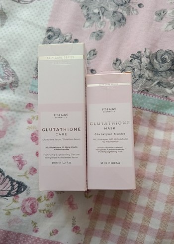Glutatyonlu Yüz Temizleyici ve Maske Seti