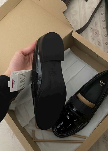 Zara Siyah Rugan Loafer - Görsel 6
