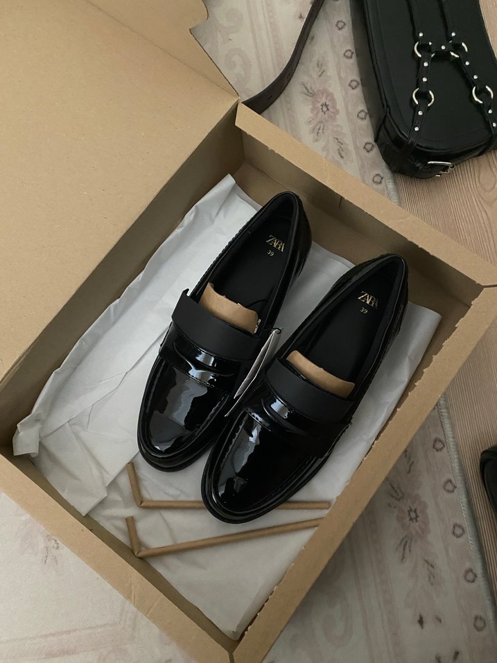 Zara Siyah Rugan Loafer - Görsel 2